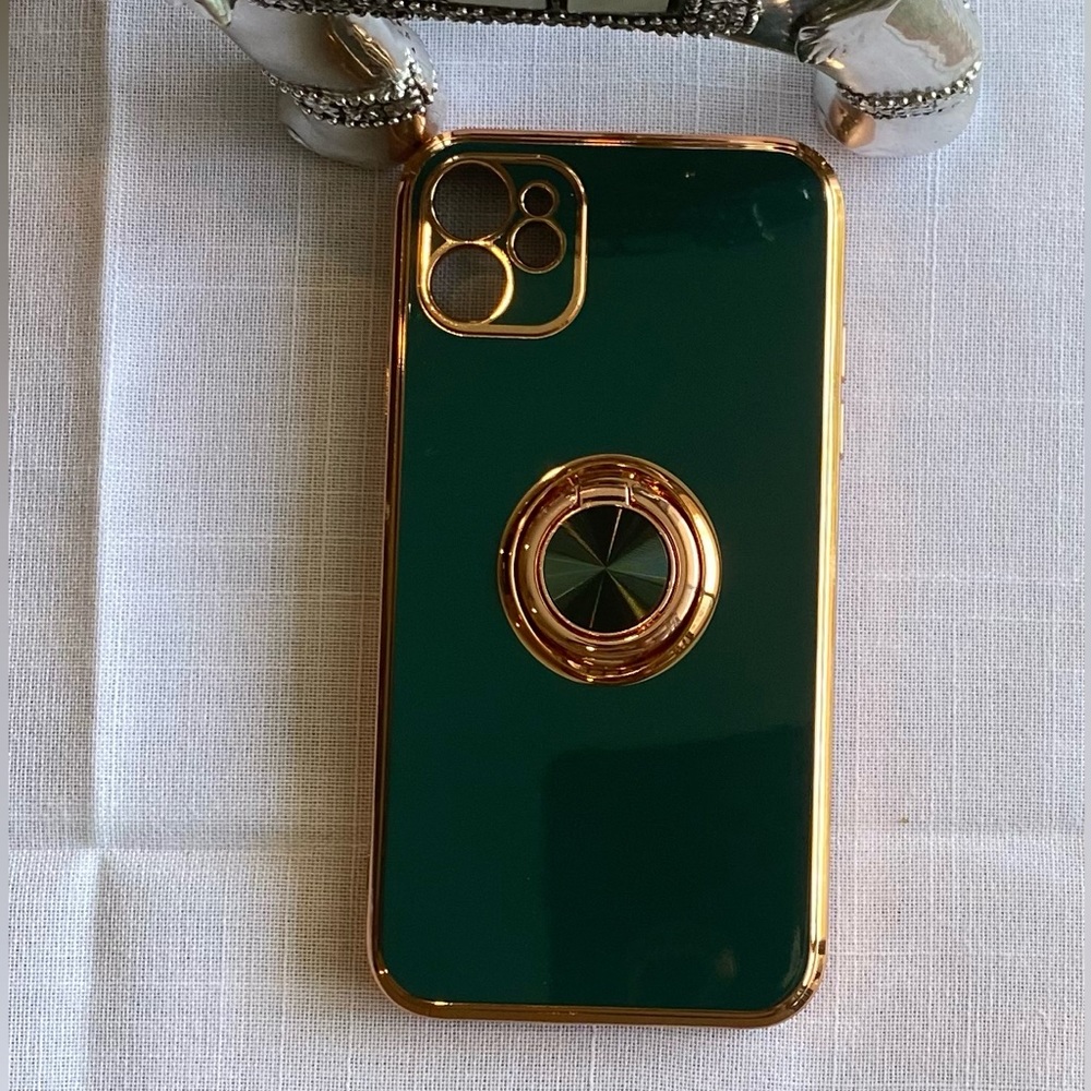 Silicone I phone case with rotatable kickstand & shockproof protection